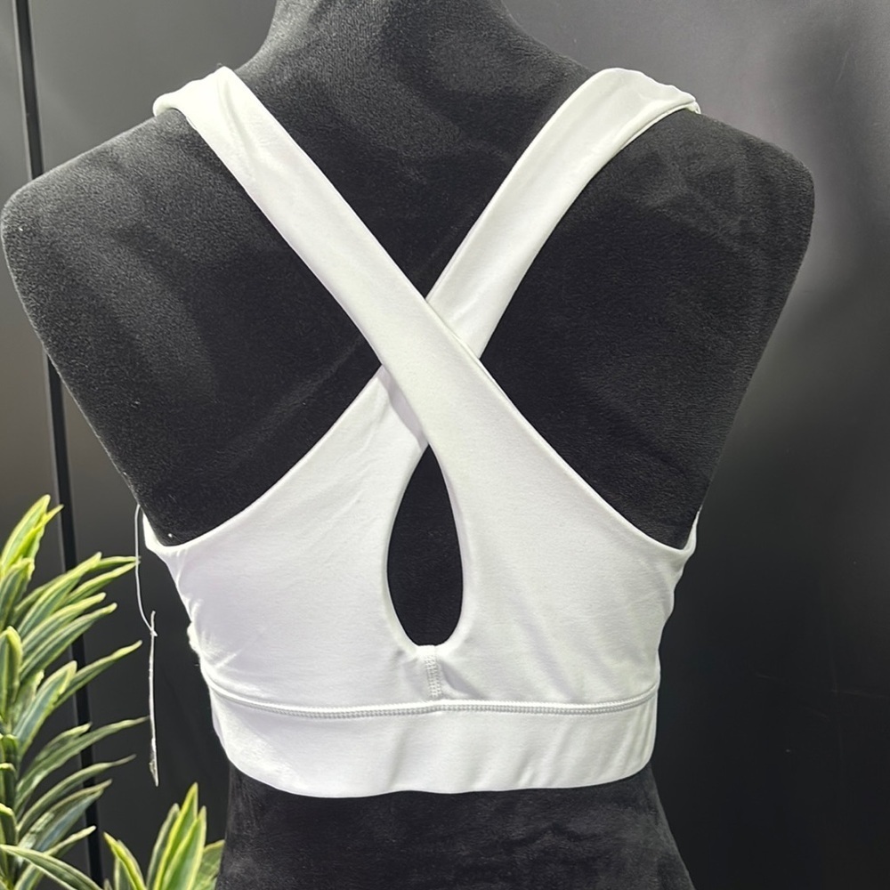 Activ8 Performance Crossback Keyhole athletic,removable pads,moisture wicking